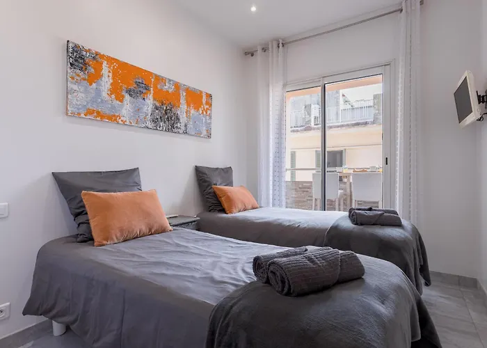 38 Meynadier 4p By Halldis