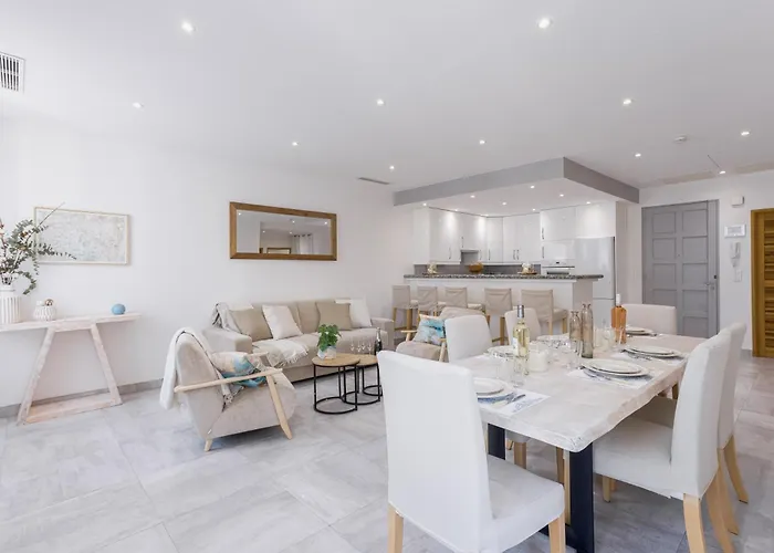 38 Meynadier 4p By Halldis 戛纳