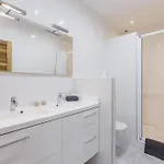 38 Meynadier 4p By Halldis Apartmán *
